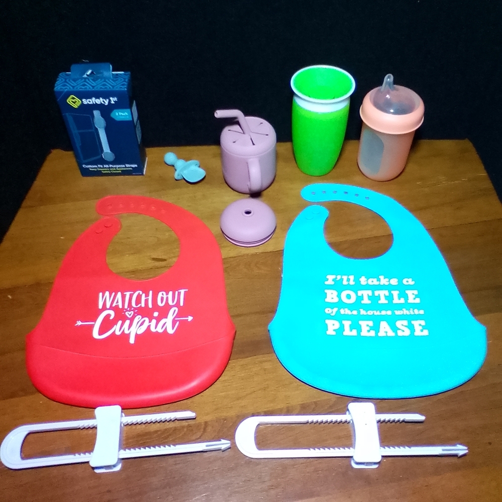 Red and Blue Baby Bib Set